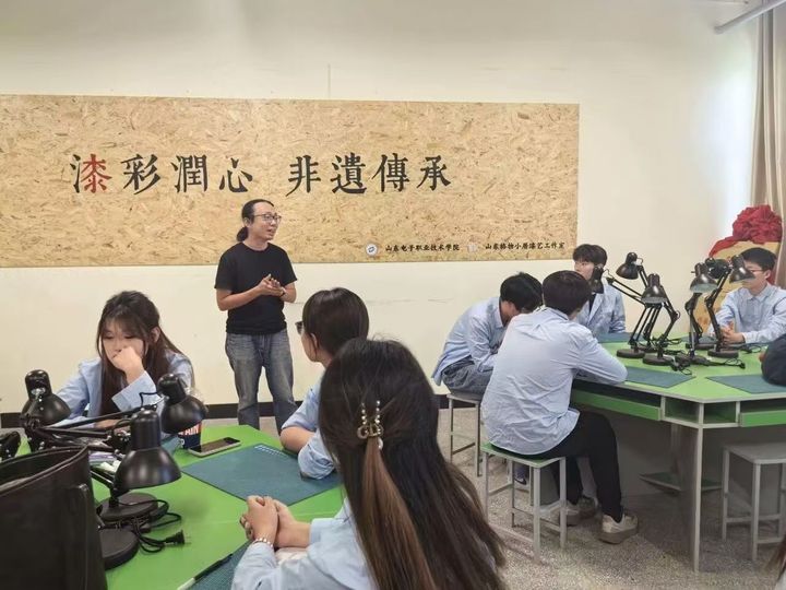 可结合站内栏目与相关篇目一并浏览